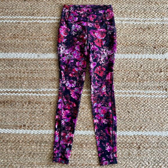 Lululemon Swift Speed High-Rise Tight 28"
Fluoro Floral Multi - Picture 4 of 12